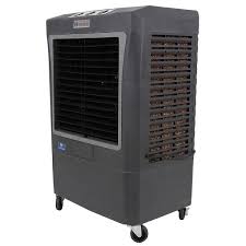 Portable air cooler with wheels